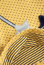 Cargar imagen en el visor de la galería, Vestido Amarillo Estrellas