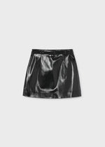 Cargar imagen en el visor de la galería, Conjunto Camiseta Mascada Falda Negra Charol