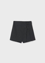 Cargar imagen en el visor de la galería, Conjunto Sudadera Gris Short Rayas