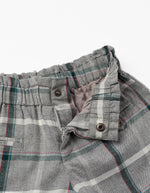 Cargar imagen en el visor de la galería, Conjunto Suéter Verde Short Cuadros