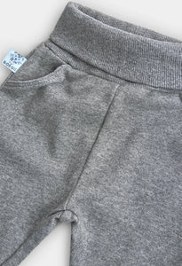 Conjunto Suéter Azul Pantalón Gris