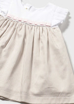 Cargar imagen en el visor de la galería, Vestido Beige Cinto Rosa
