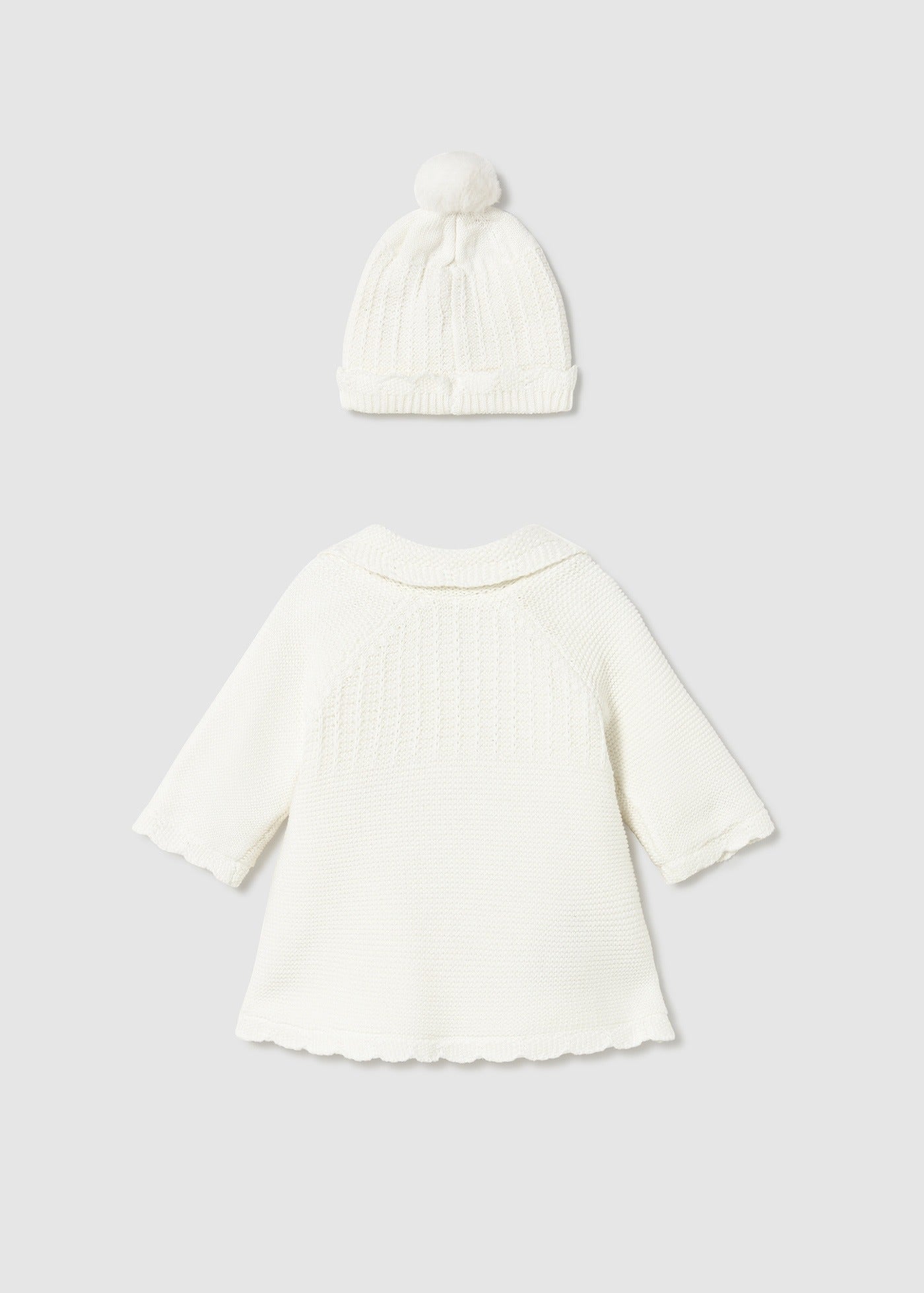 Abrigo Tejido Crudo con Gorro