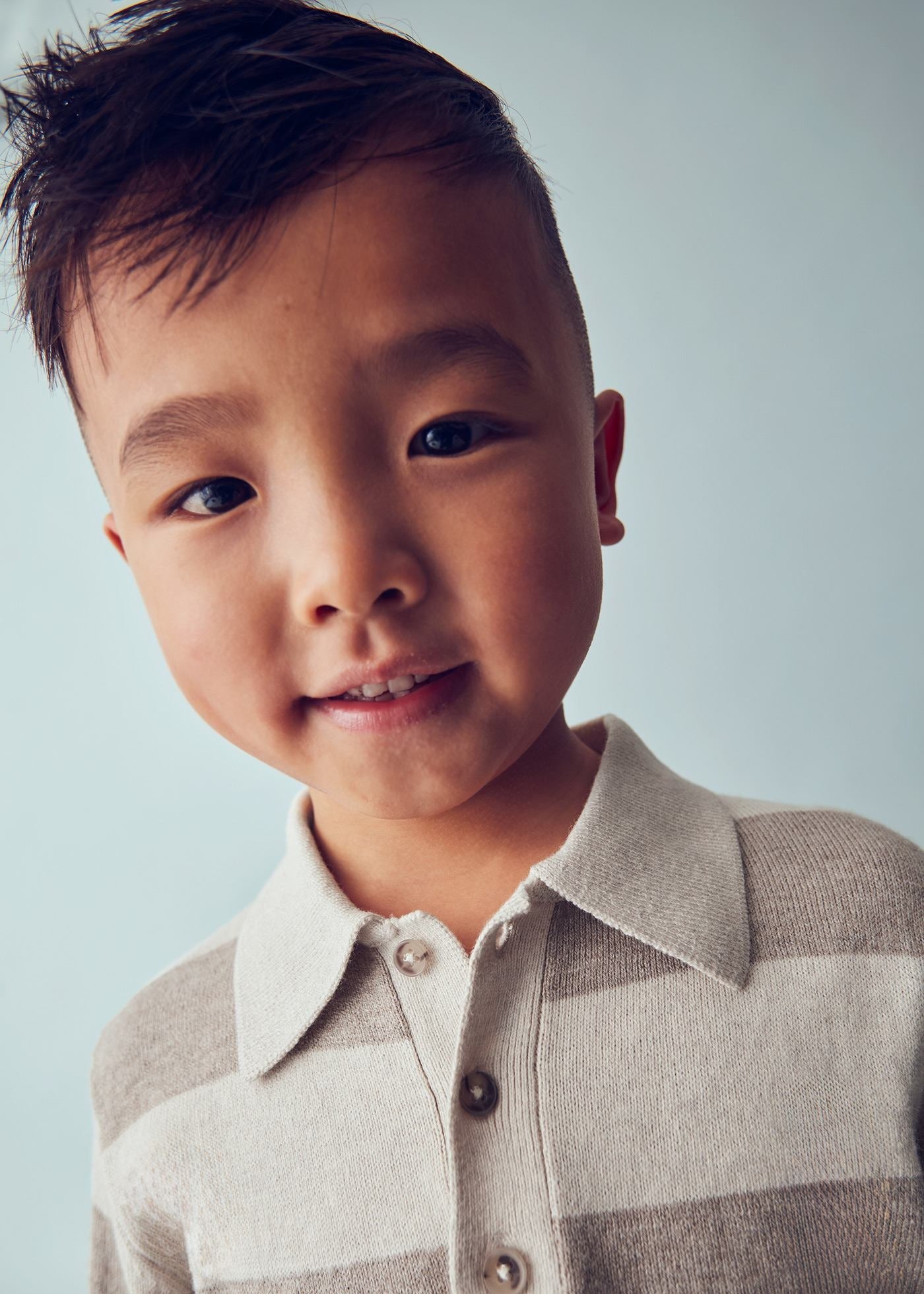 Suéter Tipo Polo Rayas