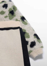 Cargar imagen en el visor de la galería, Conjunto Suéter Animal Print Pantalón
