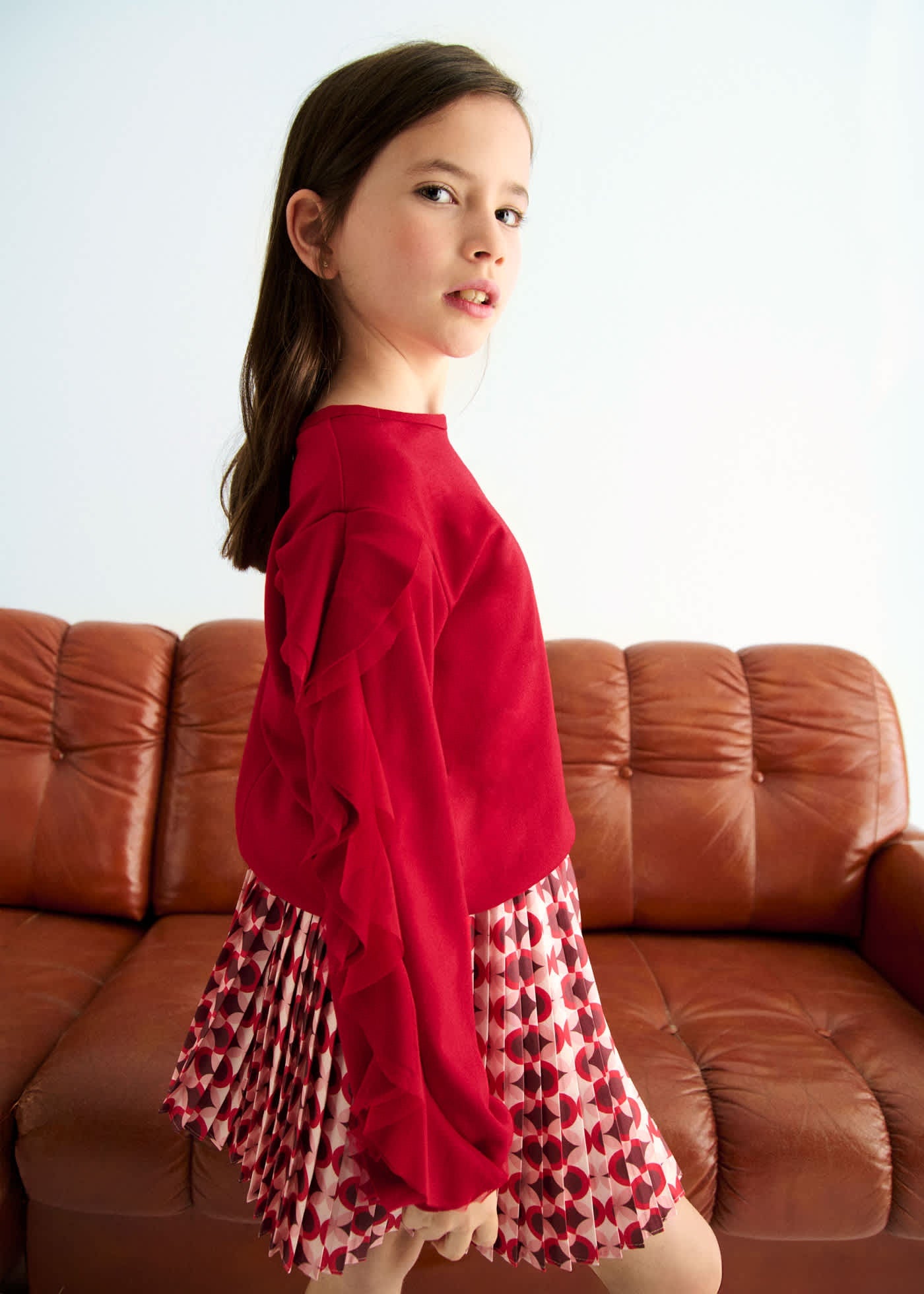 Conjunto Sudadera Roja Falda Plisada