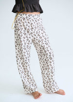 Cargar imagen en el visor de la galería, Conjunto Top y Pantalón Animal Print
