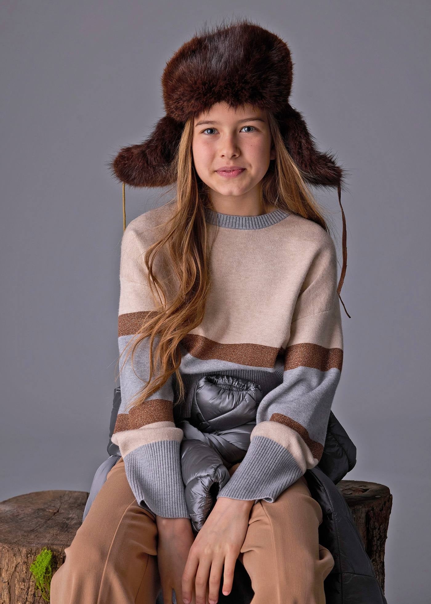 Conjunto Suéter Rayas Pantalón Camel