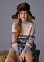 Cargar imagen en el visor de la galería, Conjunto Suéter Rayas Pantalón Camel
