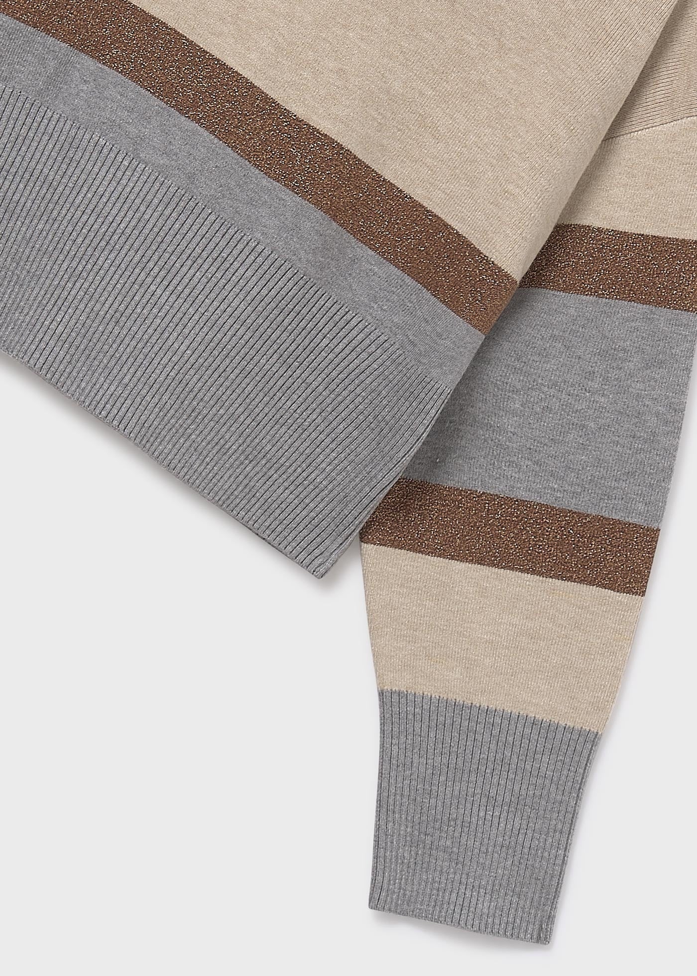 Conjunto Suéter Rayas Pantalón Camel