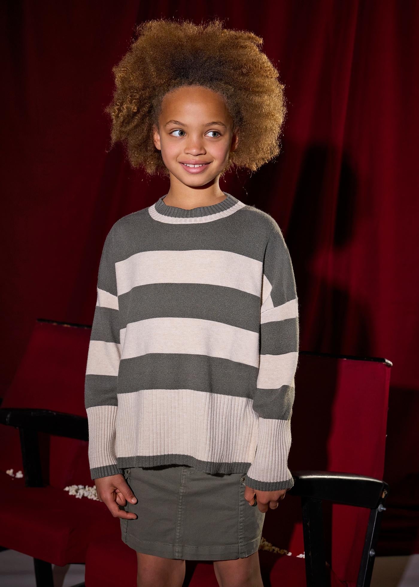 Conjunto Suéter Rayas Falda Verde