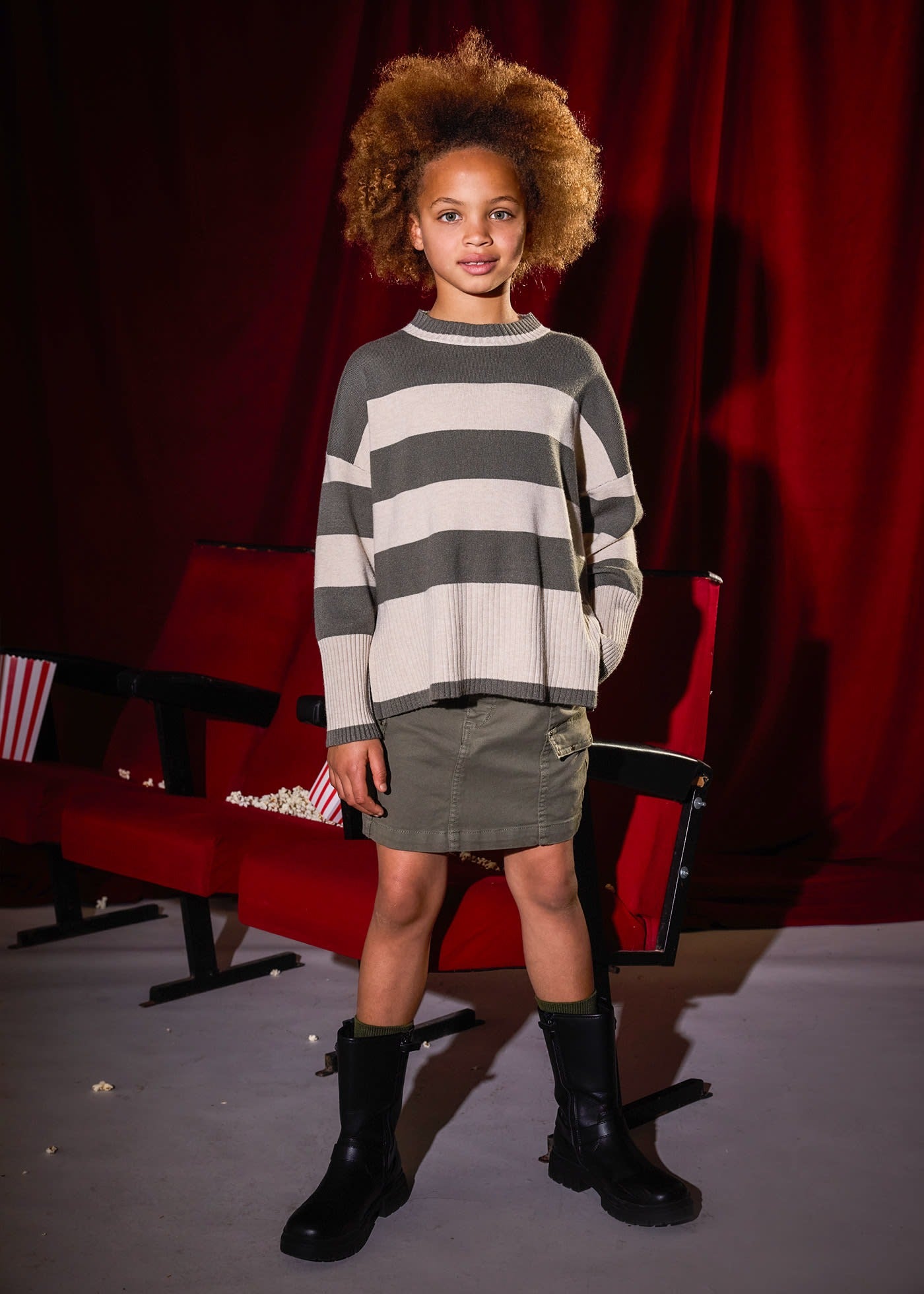 Conjunto Suéter Rayas Falda Verde