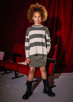 Cargar imagen en el visor de la galería, Conjunto Suéter Rayas Falda Verde
