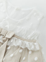 Cargar imagen en el visor de la galería, Vestido Beige Lunares Moño
