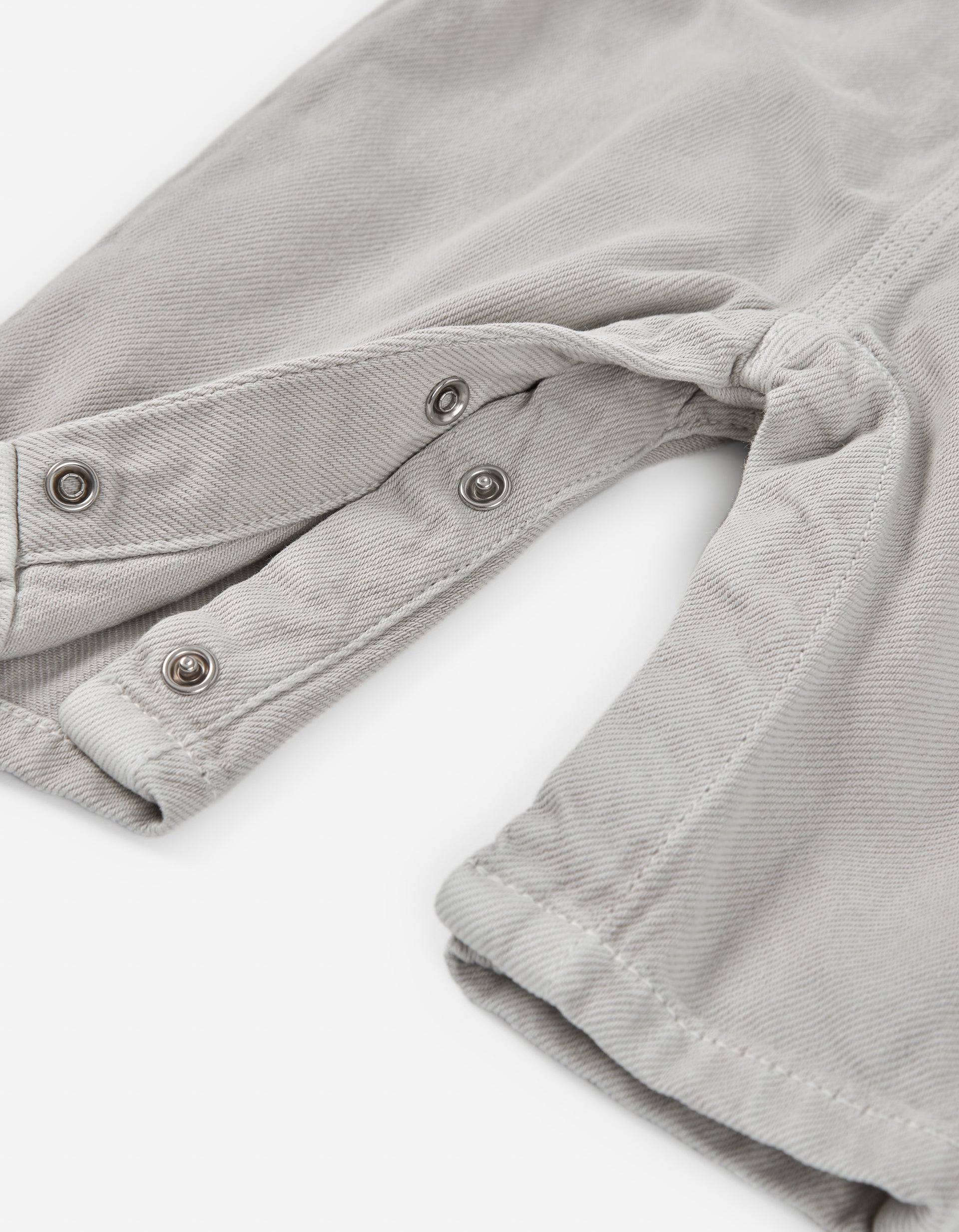 Conjunto Overol Camiseta Fresitas