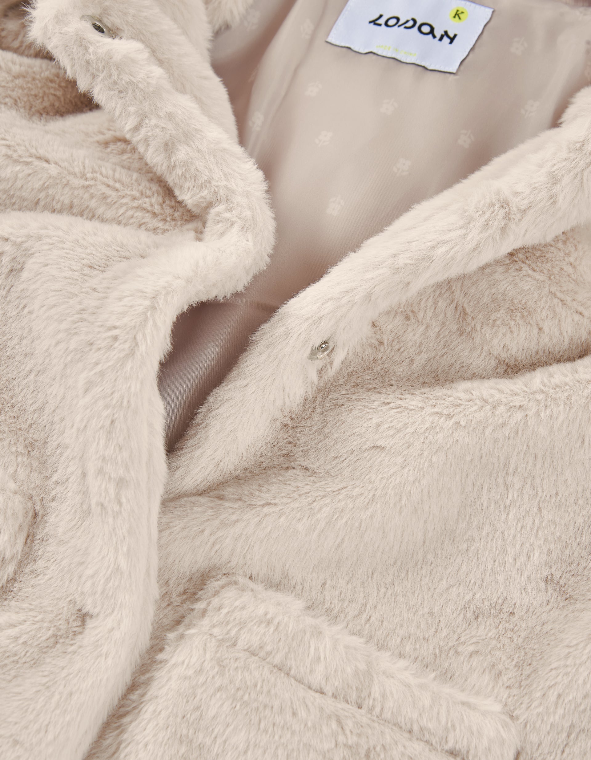 Abrigo Peluche Beige