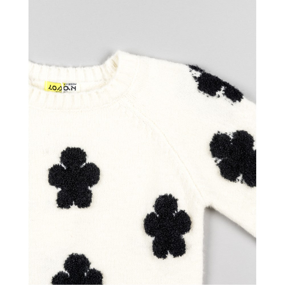 Suéter Blanco Flores Negras