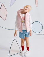 Cargar imagen en el visor de la galería, Conjunto Blusa Blanca Short Falda Mezclilla con Liga
