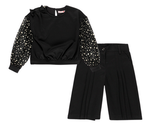 Conjunto Blusa Negra Lunares Pantalón Negro